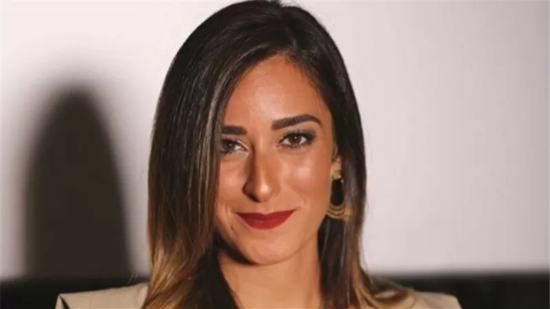 خلى بالك من زيزى.. أمينة خليل تضرب زوجها في الحلقة الأولى