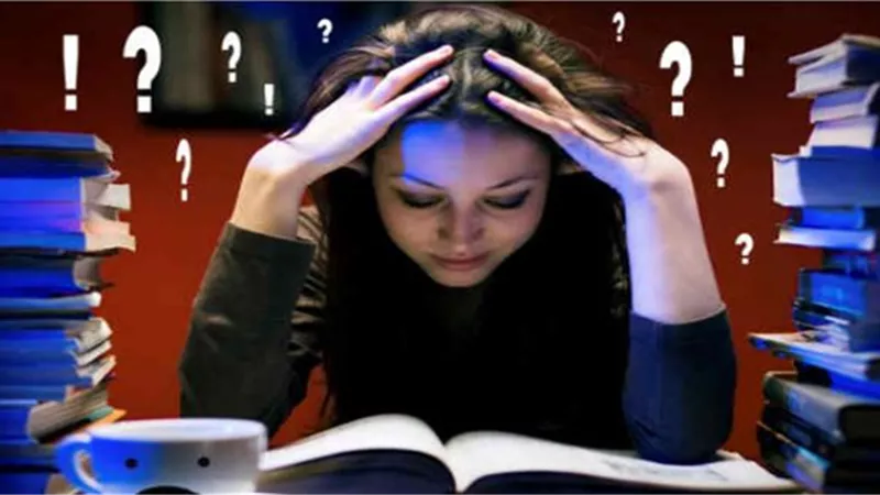 ازاي أخلي بنتي تتخلص من قلق الامتحانات؟.. متخصصة تُجيب