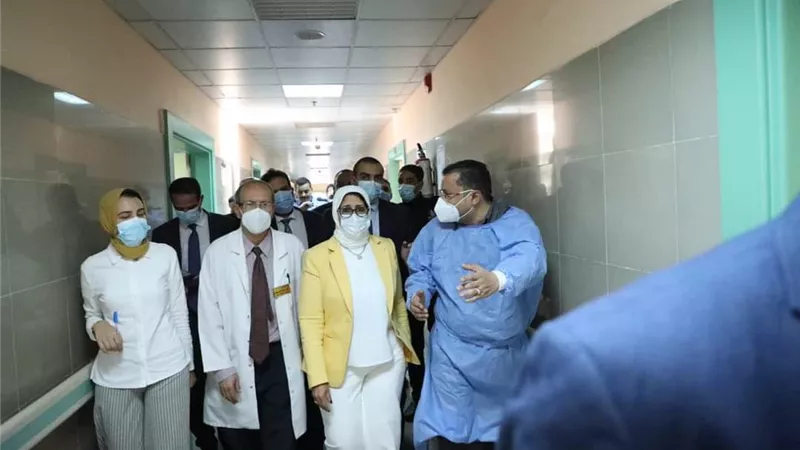 تحرك عاجل لإحتواء تداعيات حادث القطار.. تكليف رئاسي ورعاية طبية وصرف تعويضات 