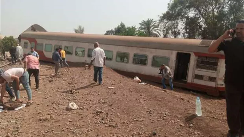 النائب العام يُشكل غرفة عمليات لمتابعة تحقيقات حادث قطار طوخ