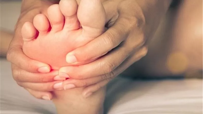 بُشرى سارة لمرضى قرح القدم السكرية.. علاج جديد يمنع بتر الأطراف