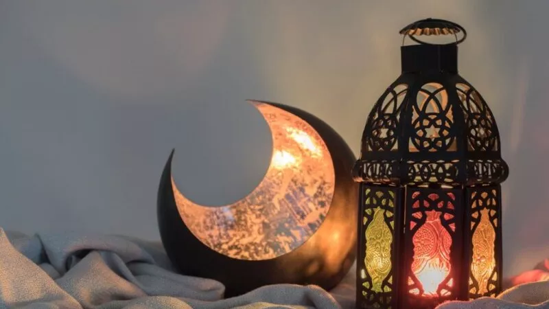 دعاء اليوم السابع من رمضان| اللهم أعنّي على الدنيا بالعفة والقناعة