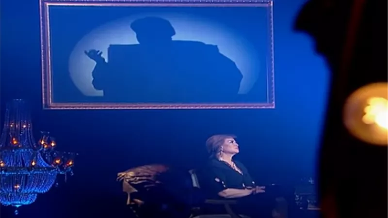 شيخ الحارة مهاجمًا إلهام شاهين: «قلبك أسود».. والفنانة ترد.. فيديو