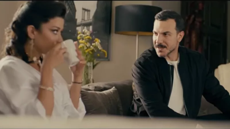 مسلسل حرب أهلية| «فريدة» تكتشف خيانة زوجها مع صديقتها.. فيديو