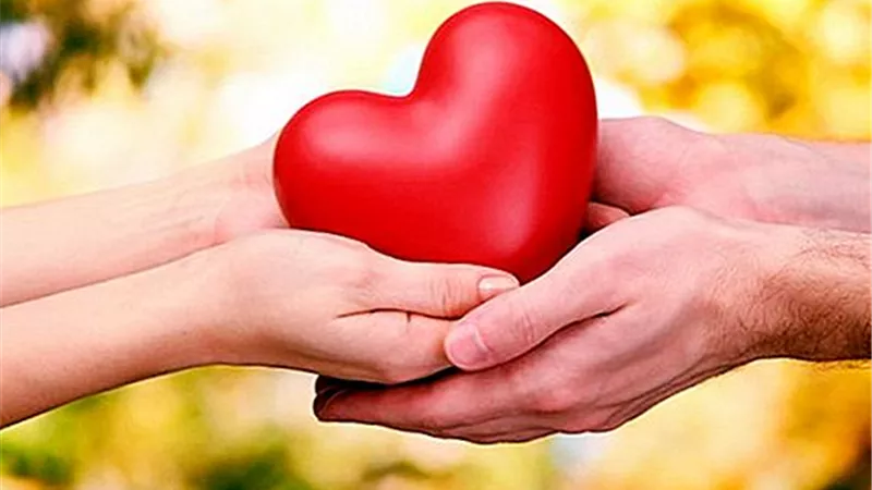 مراحل الحب الـ7.. الصدق فى البداية والتضحية سبيل الاستمرار