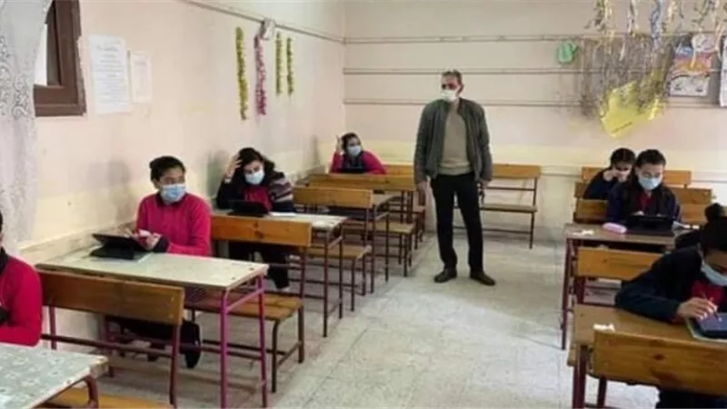 غدًا.. طلاب الثانوية العامة يختتمون الامتحان التجريبي الأول 