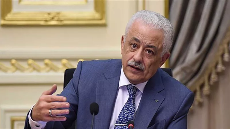 وزير التعليم يكشف موقف الطالب المُصاب بكورونا من الامتحانات الشهرية