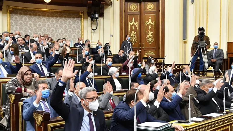النواب يوافق على تشديد عقوبة الختان