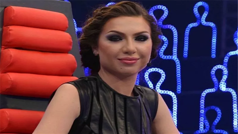 منى عبد الوهاب عن منى عراقي: «معرفهاش».. فيديو
