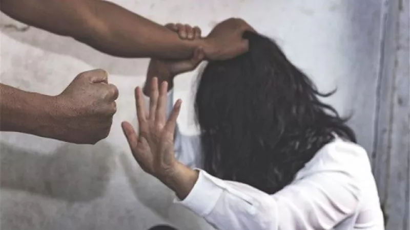 نجوى لـ محكمة الأسرة: «جوزي عماني»