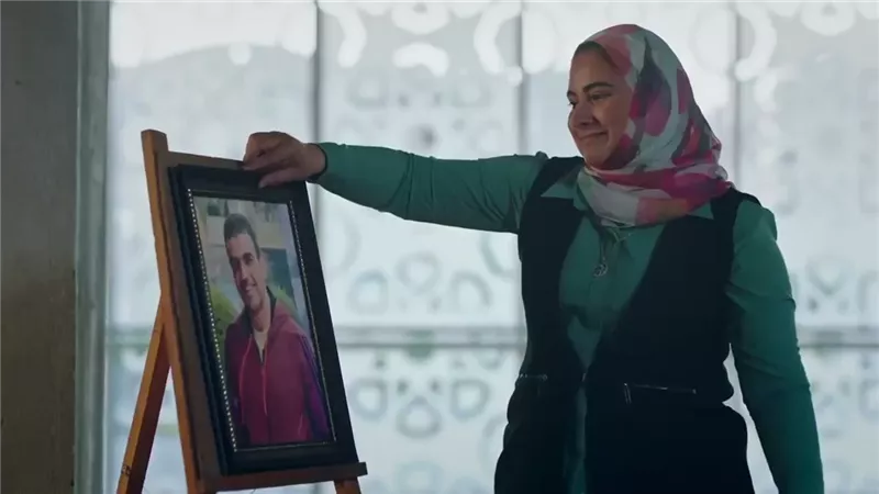 زوجة وأصدقاء الشهيد أحمد منسي يتبرعون بجناح لمستشفى 500 500
