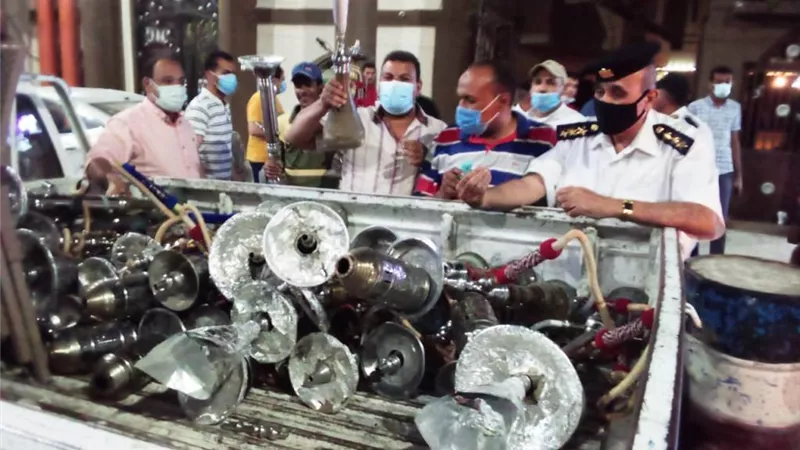موجة كورونا الثالثة.. حملات مكبّرة على المقاهي والمولات
