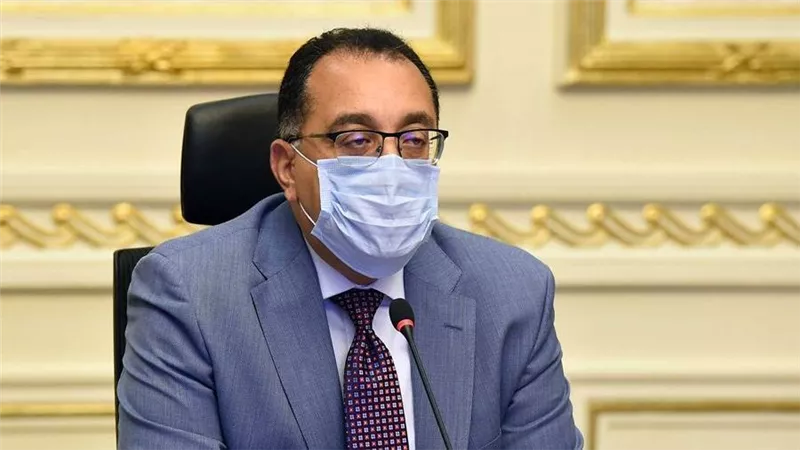 «مدبولي» لـ العمال: أنتم بُناة حضارة مصر ونهضتها