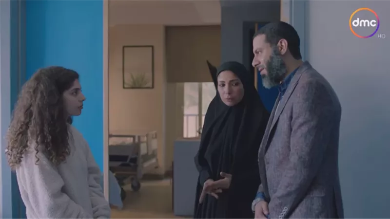 مسلسل لعبة نيوتن الحلقة 17| منى زكي تعود لمصر بعد زواجها من مؤنس| فيديو