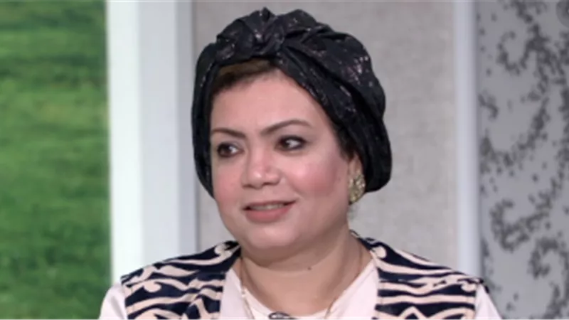 خبيرة تجميل تنصح باستخدام البقدونس لتفتيح البشرة 