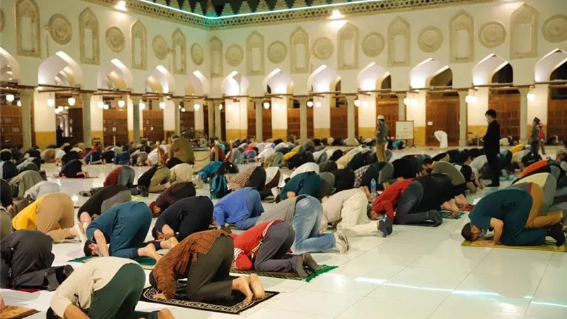 بث مباشر لصلاة العشاء والتراويح في الجامع الأزهر