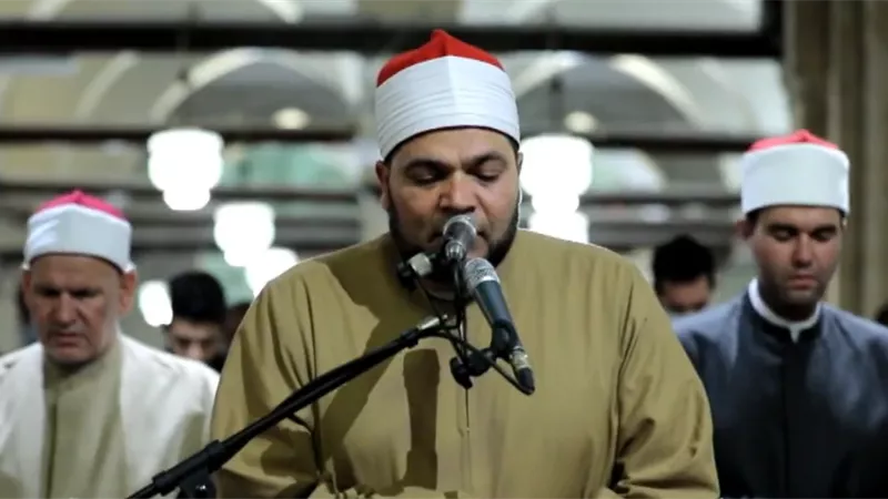 بث مباشر لصلاة العشاء والتراويح من جامع الأزهر 