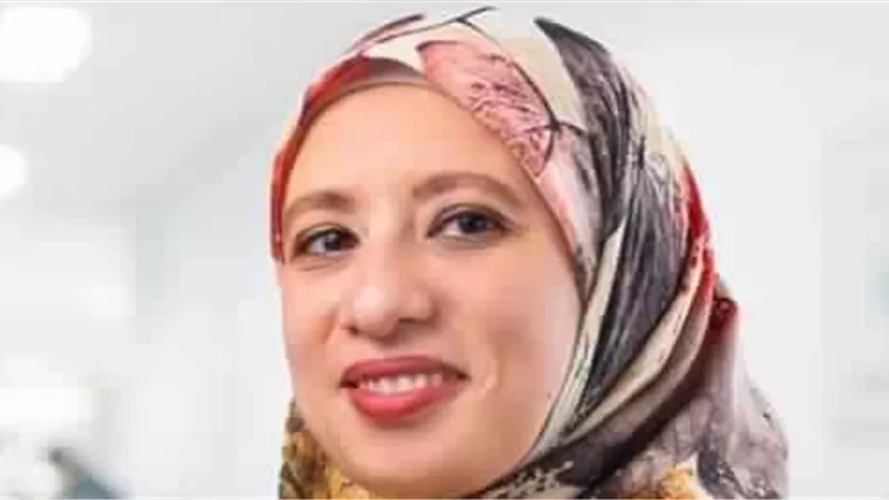 لـ«النساء»: وصفات سحرية وطبيعية لابتسامة من غير خطوط