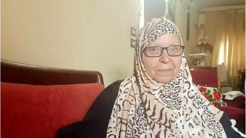 والدة الشهيد الرائد عمرو عبد الخالق: «هنبعت إخواته عشان يستشهدوا زيه»