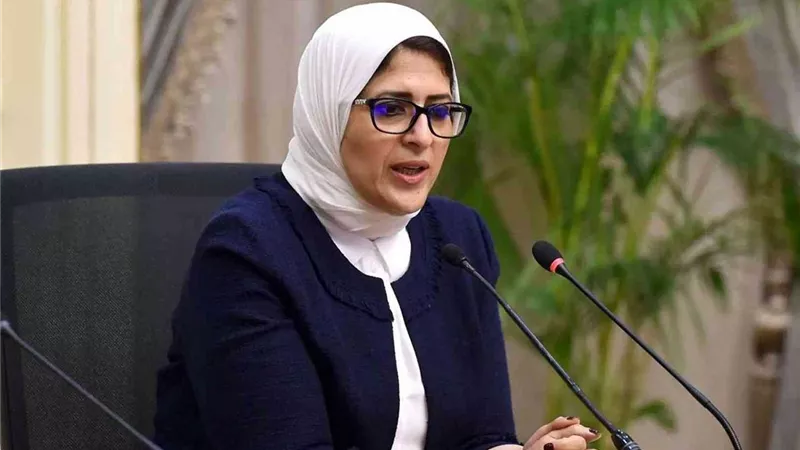 وزيرة الصحة تنعي مدير بنوك الدم: كان مسئولًا عن حقن بلازما المتعافين لحالات كورونا الحرجة