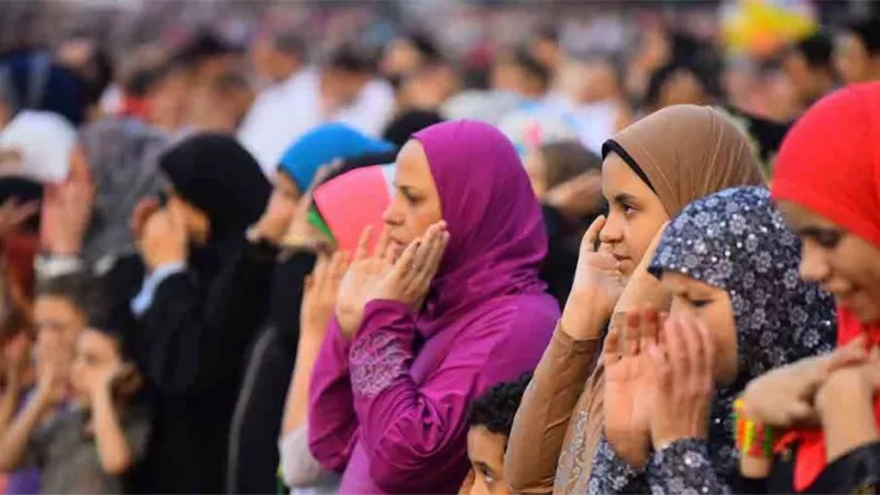 بعد منع الساحات.. حكم صلاة العيد للحائض في المسجد