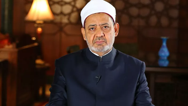 شيخ الأزهر يوضح حكم رد الشبكة عند فسخ الخطبة