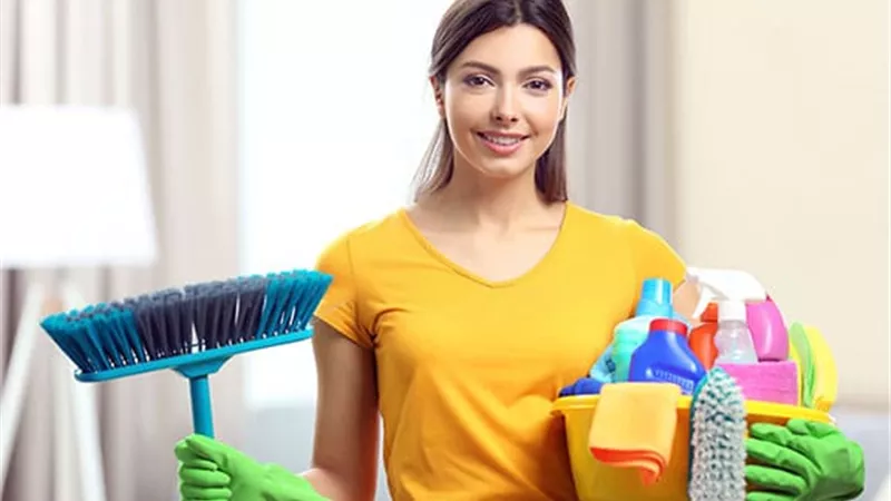 اللحظات الأخيرة من ليلة العيد.. نصائح لتنظيف منزلك في أقل وقت 