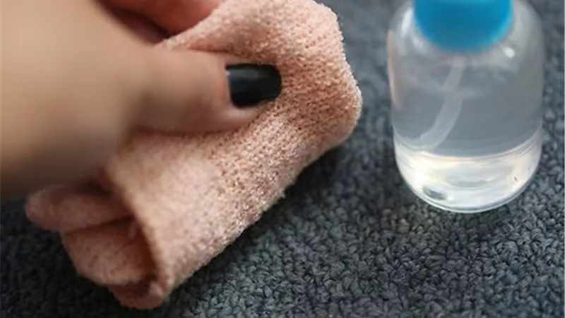 الخل الحل السحري لتنظيف كل كبيرة وصغيرة في البيت