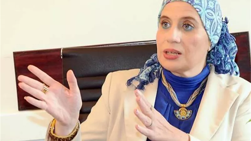 رغدة السعيد تهاجم الجخ : تقليلك من ستات مصر دونية