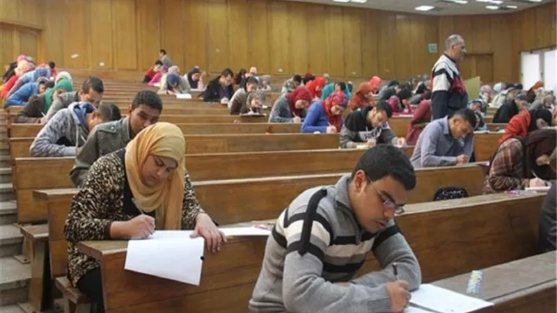 التعليم العالي تعلن موعد امتحانات الجامعات