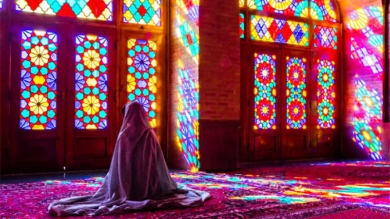 دعاء ليلة القدر 7 كلمات.. وواعظة بالأوقاف: الفرصة أمامكم ..الجأوا إلي الله