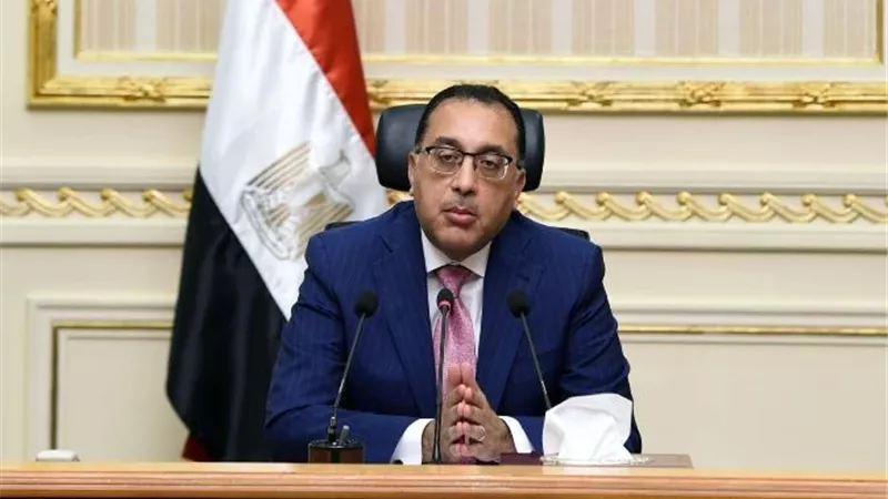 بعد تزايد أعداد الإصابة.. قرارات جديدة من اللجنة العليا لإدارة أزمة كورونا