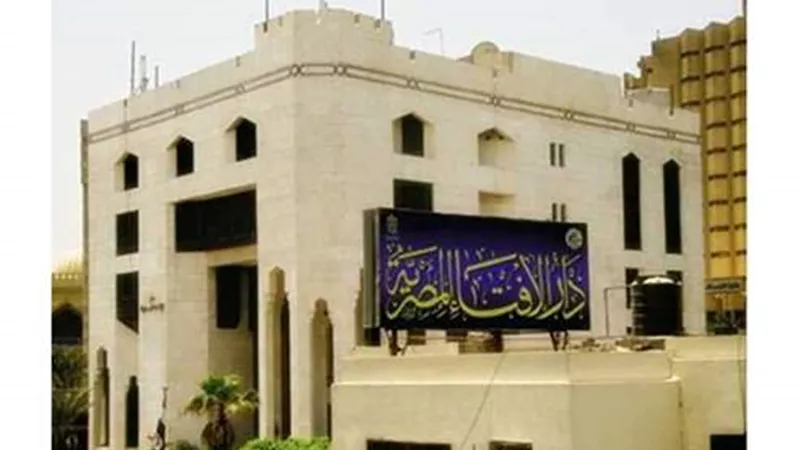 هل يجوز للمرأة أن تتزين حال سفر زوجها؟.. الإفتاء تجيب