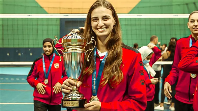 فريدة العسقلاني: «طائرة الأهلي» استحق التتويج بالدوري عن جدارة