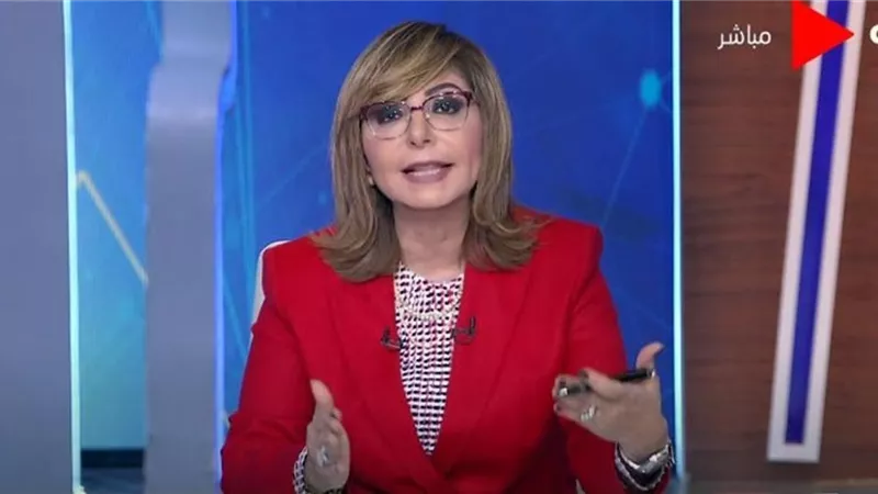 لميس الحديدي تُحذر: «خلوا بالكم لو قولتلكم عاوزة فلوس»