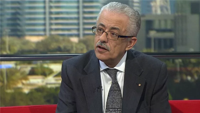 رسالة طالبة على «واتس آب» لـ وزير التعليم تفضح حيتان الدروس الخصوصية