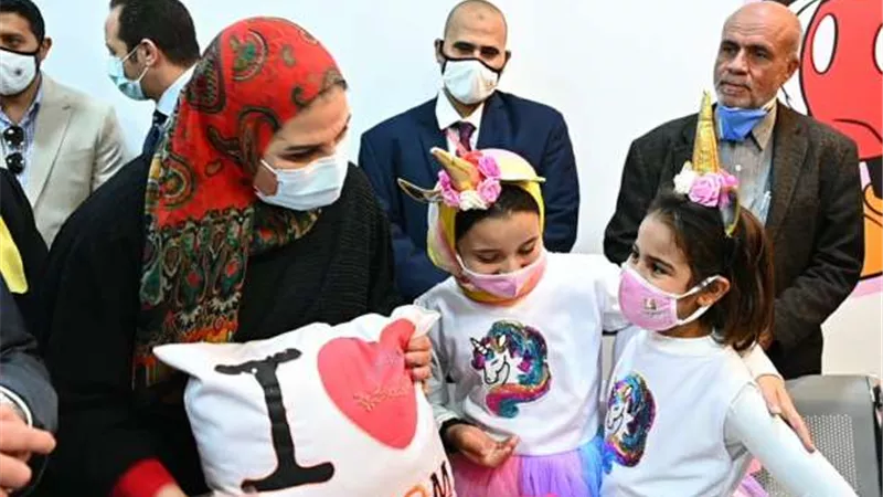 3 طرق .. إزاي تبلغي عن حالة إنسانية في الشارع؟