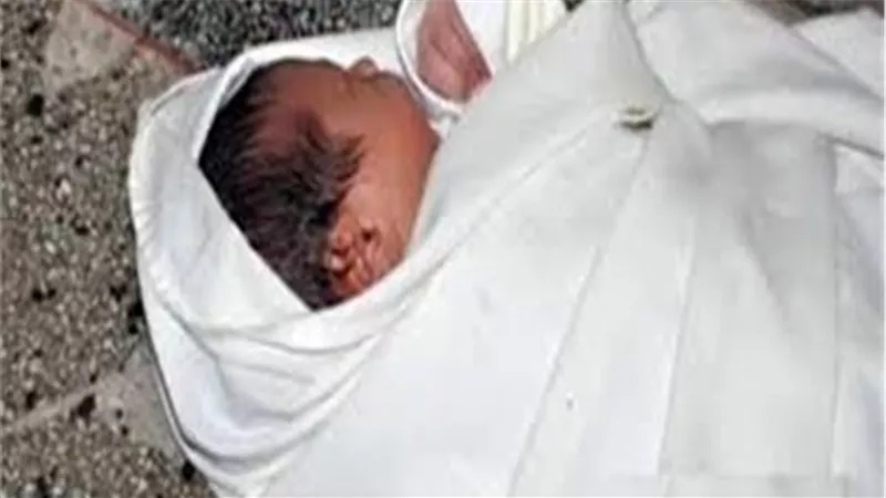 قتلت طفلتها انتقامًا من زوجها.. تفاصيل قتل طفلة بمادة «البنزوديازبين»