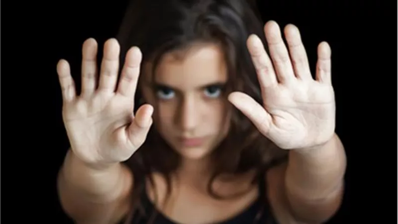 «القومي للمرأة» يطلق حملة «احميها من الختان» (فيديو)