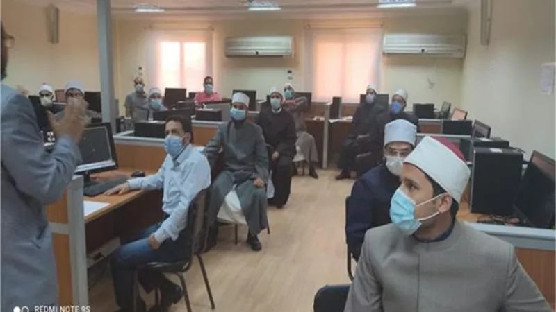أسماء المشاركين بالدورتين «39 و40» في الحاسب الآلي بأكاديمية الأوقاف