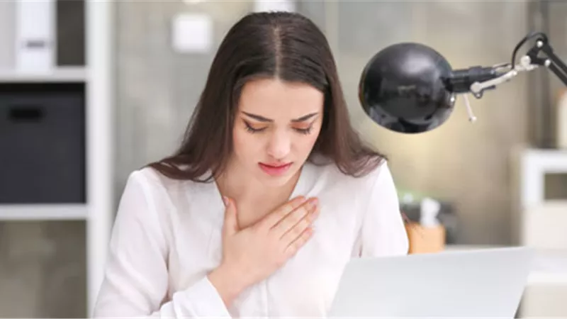 طبيب يوضح الفرق بين الفطر الأسود وأمراض الحساسية| فيديو