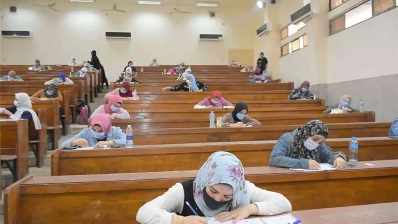 تجارة حلوان: امتحانات الفصل الدراسي الثاني 2021 تبدأ 4 يونيو