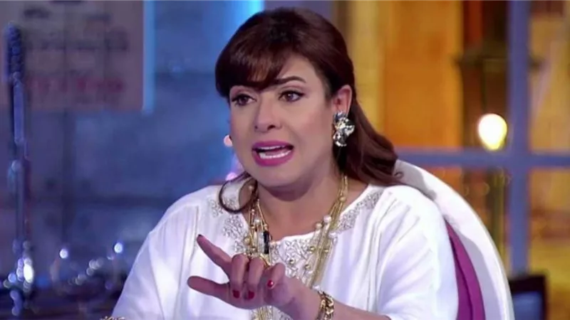 نشوى: «اللي مايكونش في ضهر بلده مايستحقش يعيش»