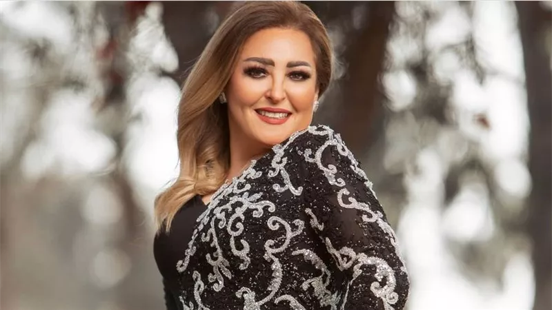 نهال عنبر: الطاووس رسالة لكل أم «مستهترة»