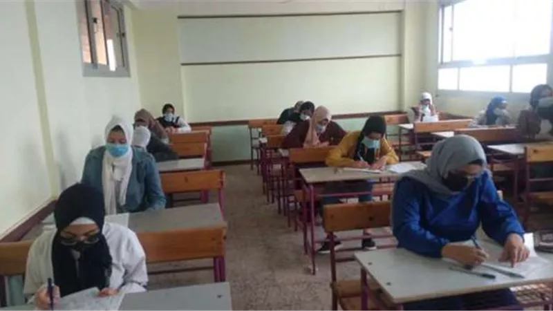 لطلاب المنازل والنظاميين.. ننشر جدول امتحانات الثانوية العامة التجريبي