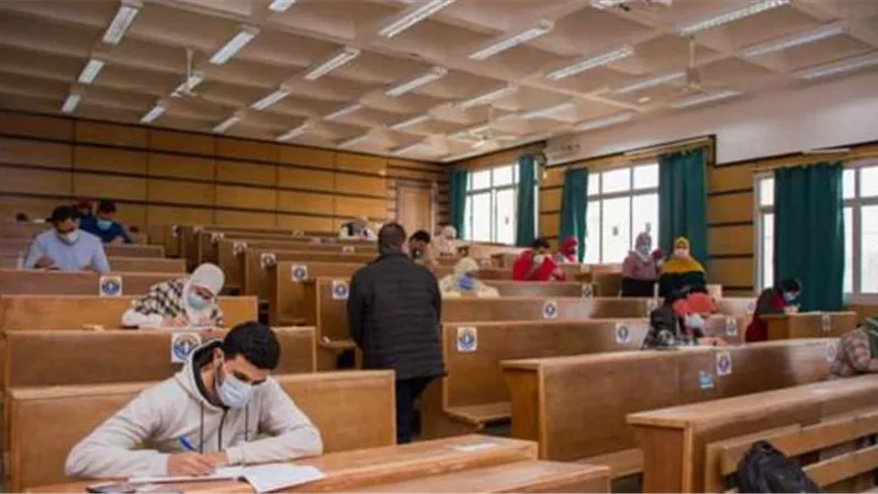«الأعلى للجامعات» يضع شرطًا لتخرج طلاب البكالوريوس بكليات التربية