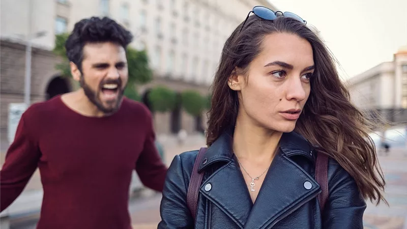 «بنات في ورطة».. 3 قصص فاشلة للخطوبة.. وأستاذة علم نفس: «خلي فيه حدود»