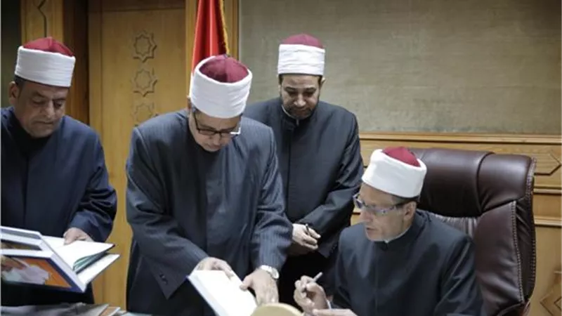 وكيل الأزهر يعتمد نتيجة الدور الأول لشهادات القراءات