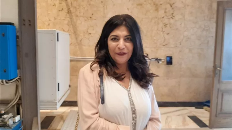 «النواب» يُطالب 4 وزارات بتوعية السائحين بأماكن معامل فحص كورونا