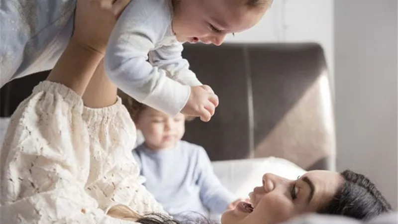 «اللهم الهمني الصبر».. أزهري يوضح جزاء الأرملة الساعية على أولادها